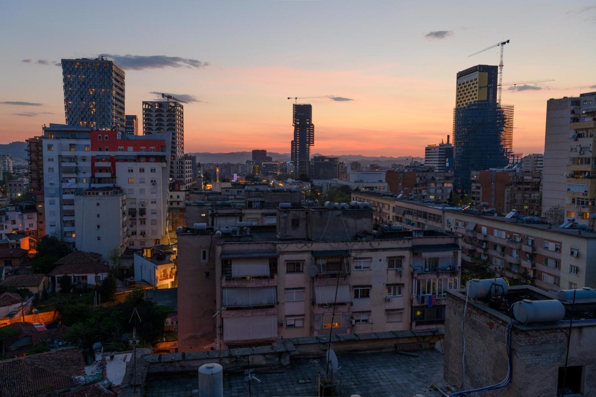 Terrace Tirana Cityscape 2 外观 照片