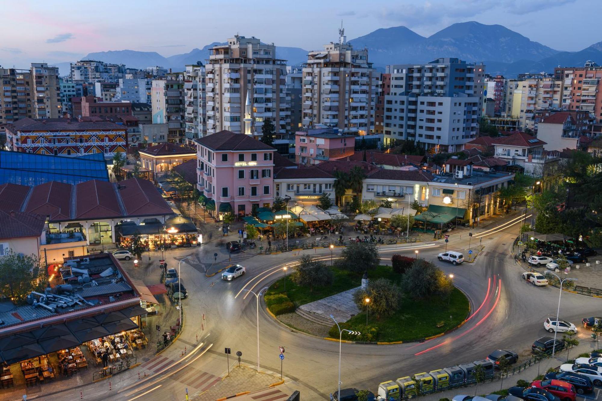 Terrace Tirana Cityscape 2 外观 照片